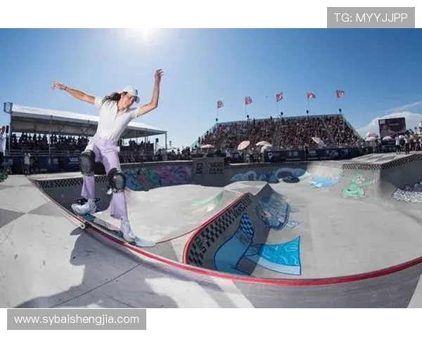 北京飞盘队在滑板精英赛中以70分稳居积分榜首位