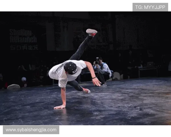 南京街舞队在滑板精英赛中的技术表现分析与点评